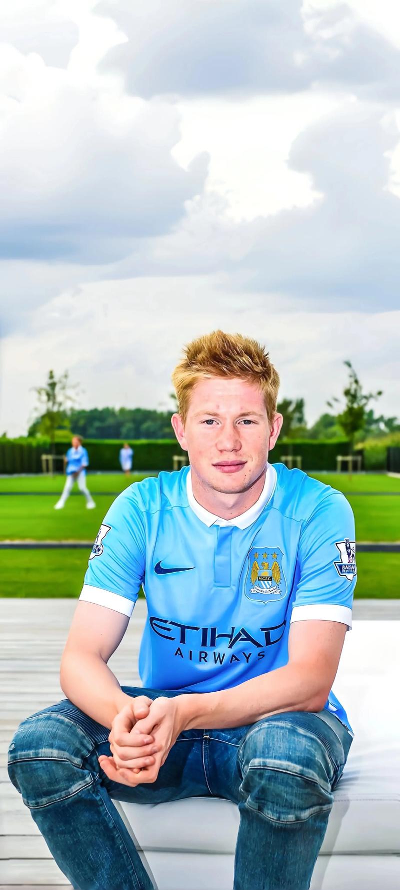 NBA半场：字母哥19分8篮板，雄鹿56-53领先步行者