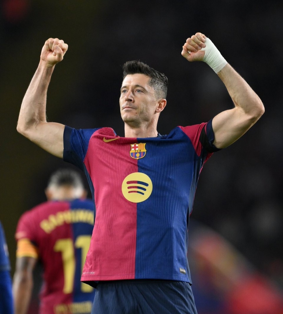 法尔克：赫内斯欣赏施洛特贝克，能否签下要看于帕的续约情况