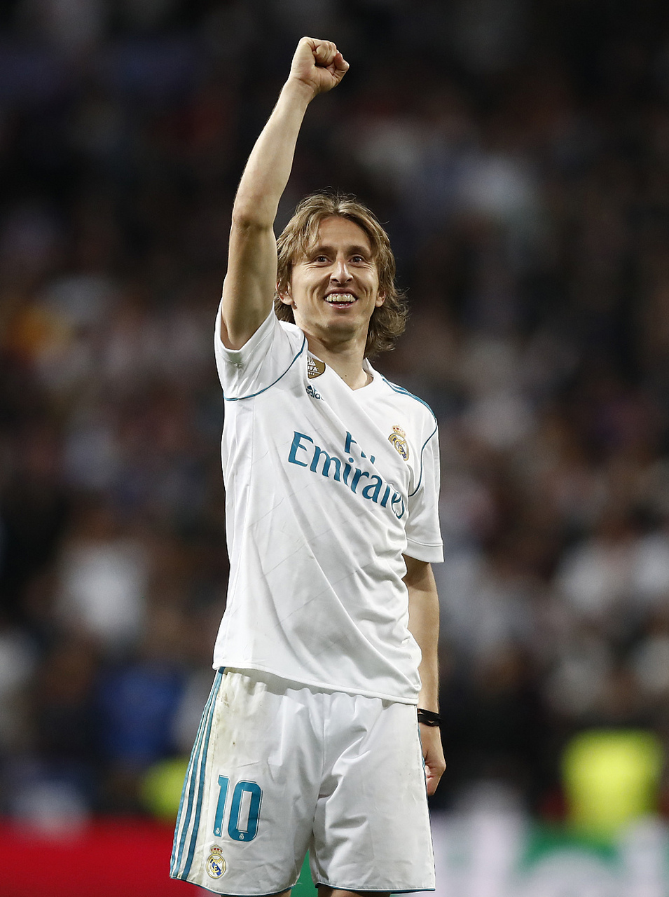 状态火热！杰伦威19中11轰赛季新高25分